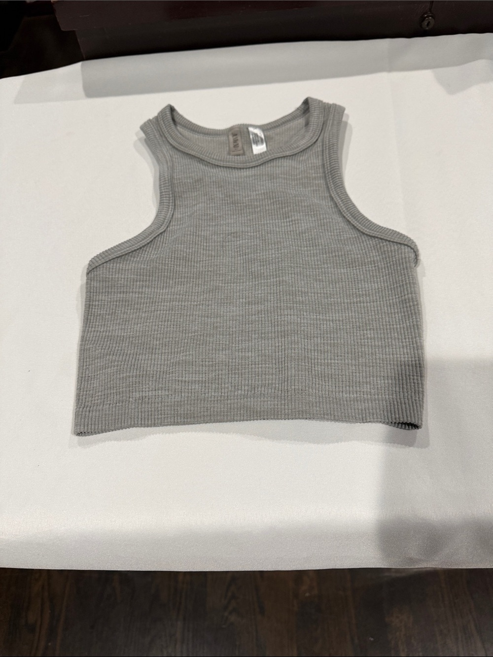 Ribbed Cropped Tank Top in Light Gray